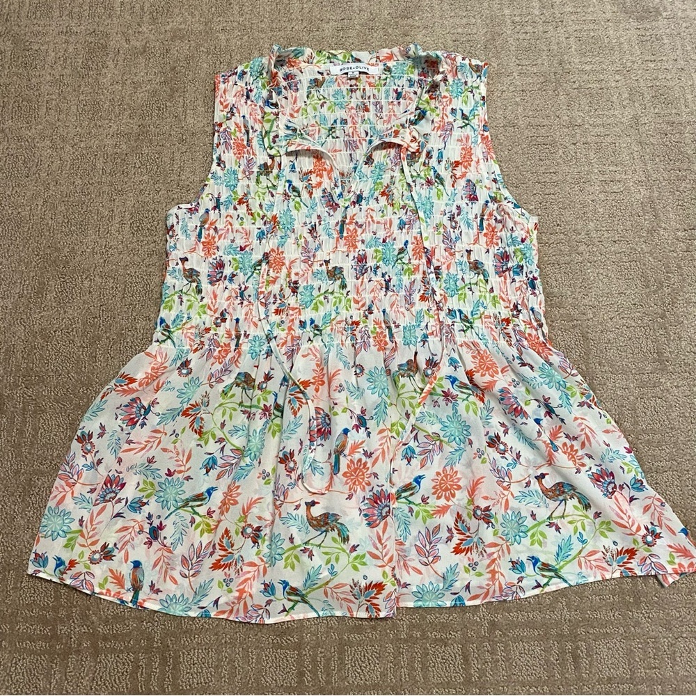 {Rose & Olive} Sleeveless Smocked Floral Blouse ~ Size Medium